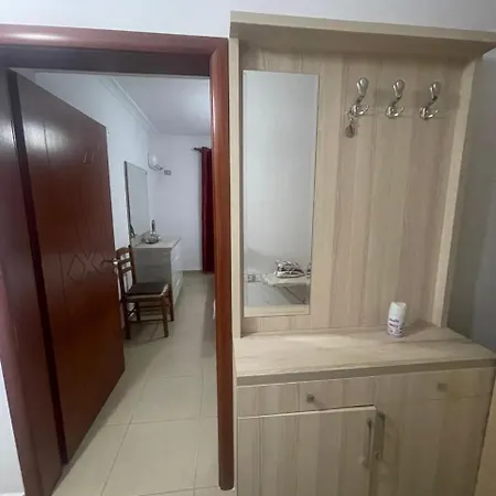 Vista 3 *